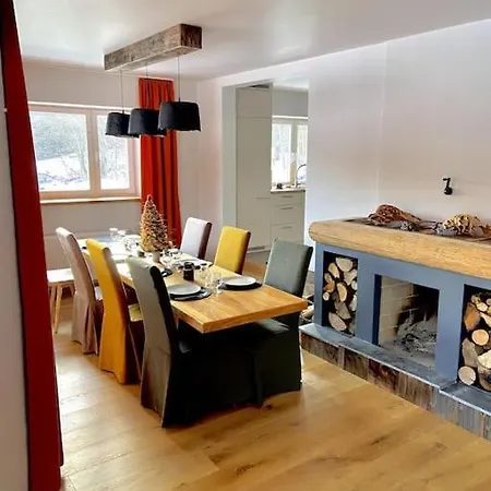 빌라 Chabrowo Retreat - Dom 220m2 Nad Jeziorem Klimkowka, Beskid Niski *