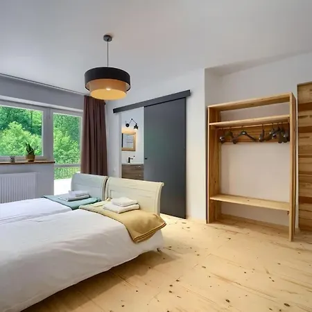 Chabrowo Retreat - Dom 220m2 Nad Jeziorem Klimkowka, Beskid Niski 빌라